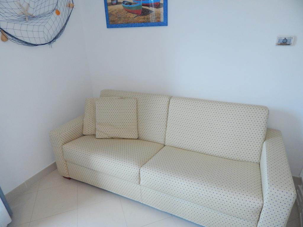 Residence La Perla Finale Ligure Room photo