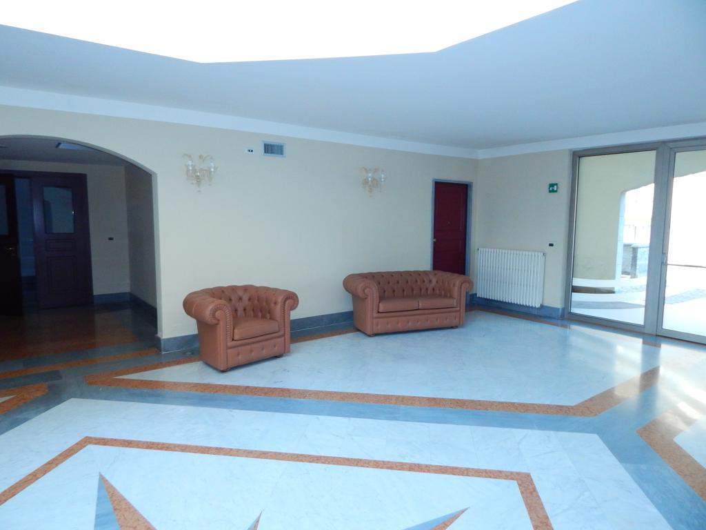Residence La Perla Finale Ligure Exterior photo